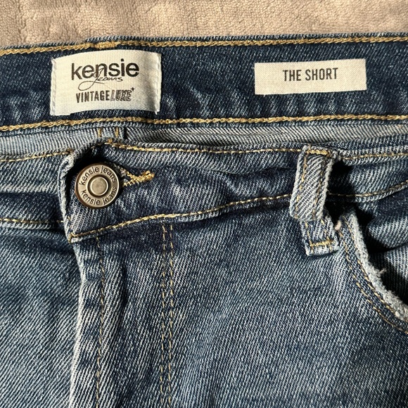 Kensie Distressed Blue Jean Shorts - Picture 3 of 4